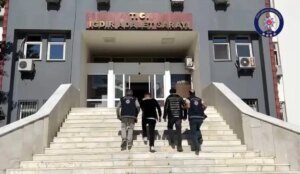 igdirda duzensiz gocmen operasyonu 10 afgan yakalandi Cr7sDwxn.jpg