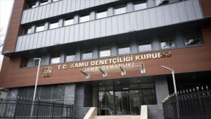 kdkden izmirdeki kacak iskelelerin yikilmasi karari p5lgPOk2.jpg