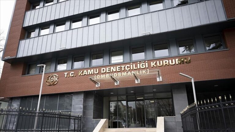 kdkden izmirdeki kacak iskelelerin yikilmasi karari p5lgPOk2.jpg