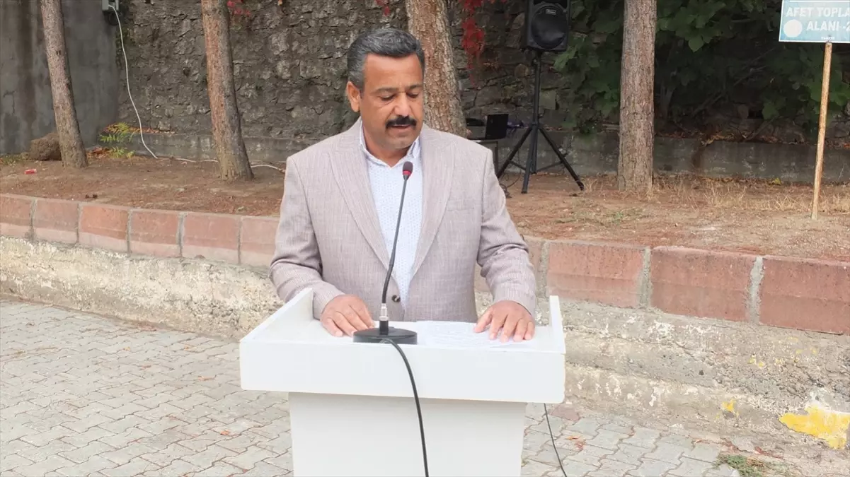 kebanda muhtarlar gunu dolayisiyla toren duzenlendi YYt4Y24c.jpg